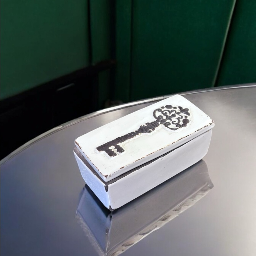 Vintage style key box